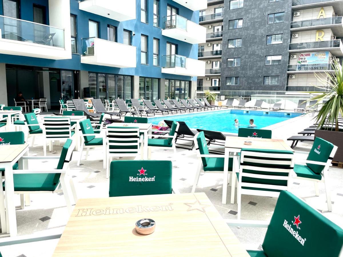 Dominic 2 Beds 1 Sofa Parking Pool Apartament By Alezzi Nord10 Apartment Navodari Exterior photo